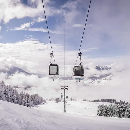 2 Pieces Avec Balcon Et Parking A - Fr-1-453-120 Appartement